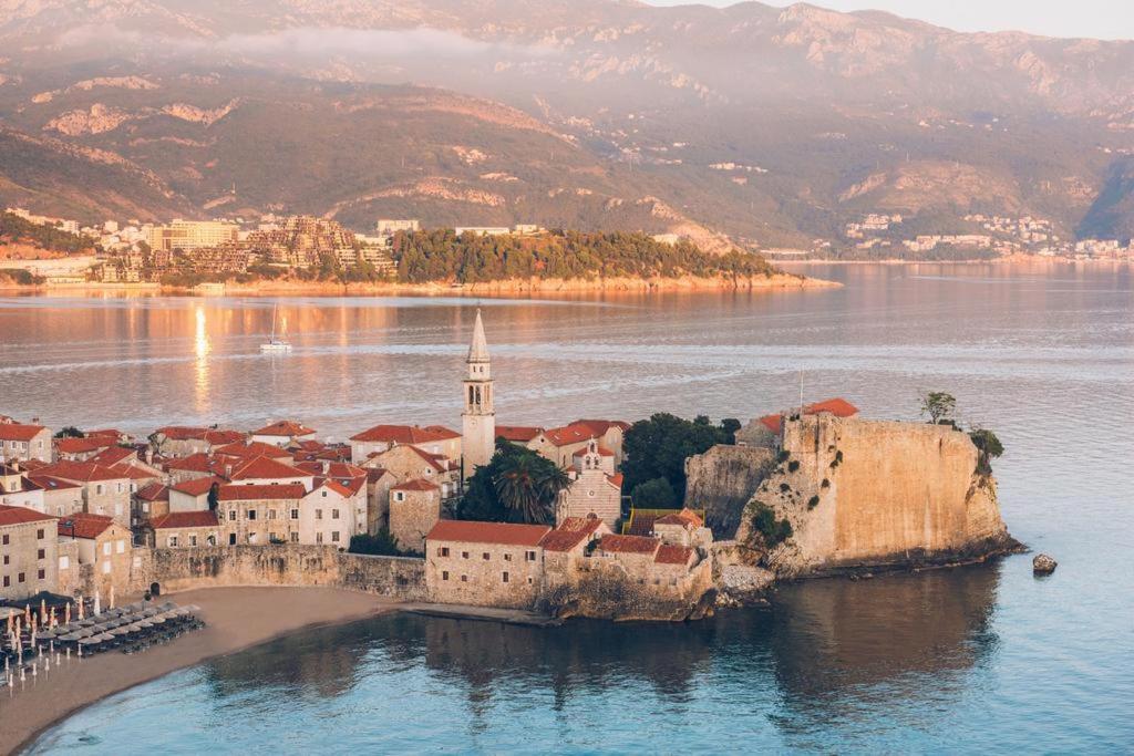 Old Town Skyline Apartment 3 Budva Exteriör bild
